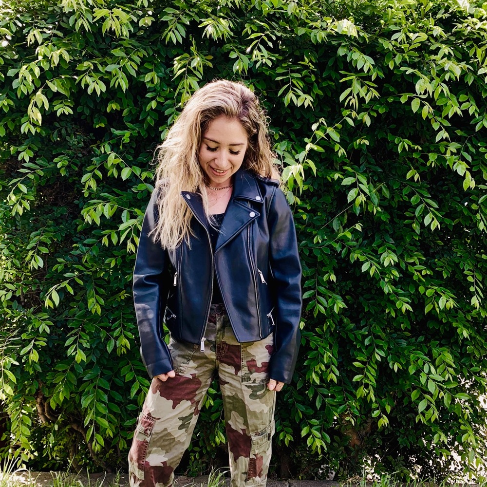 Navy BCBG generation vegan leather jacket!